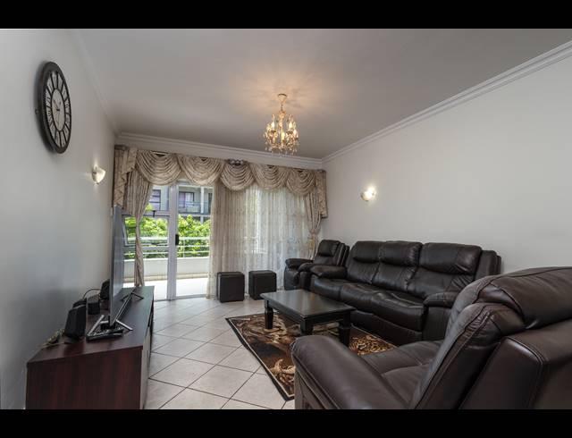 2 BEDROOM APARTMENT TO LET IN UMHLANGA RIDGE